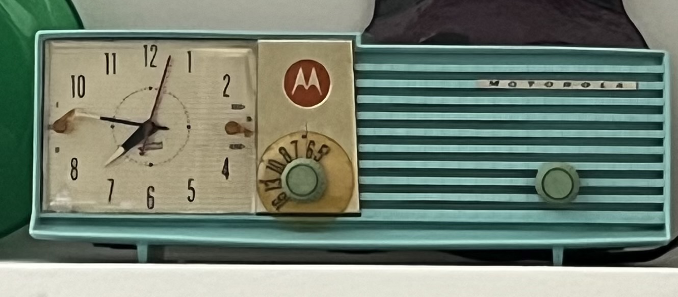 1957 Motorola 57CD (Josh)